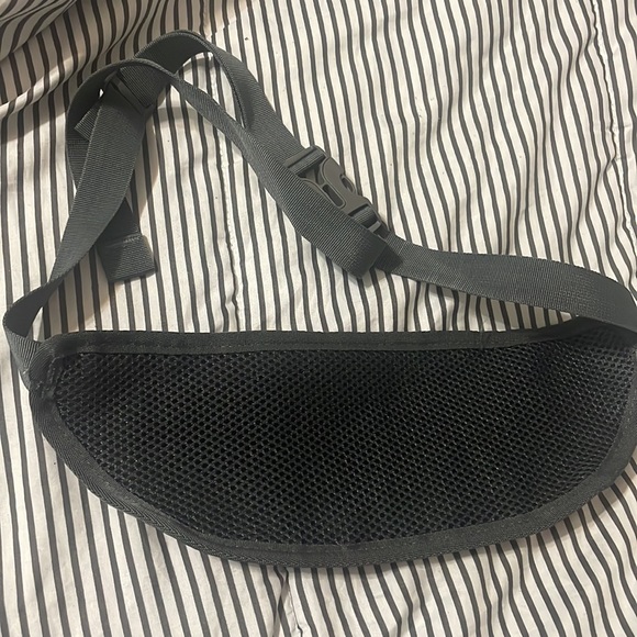 Waist bag/Fanny pack - Picture 4 of 4